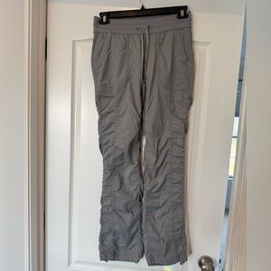 North face Aphrodite hiking pant. Sz M, never worn